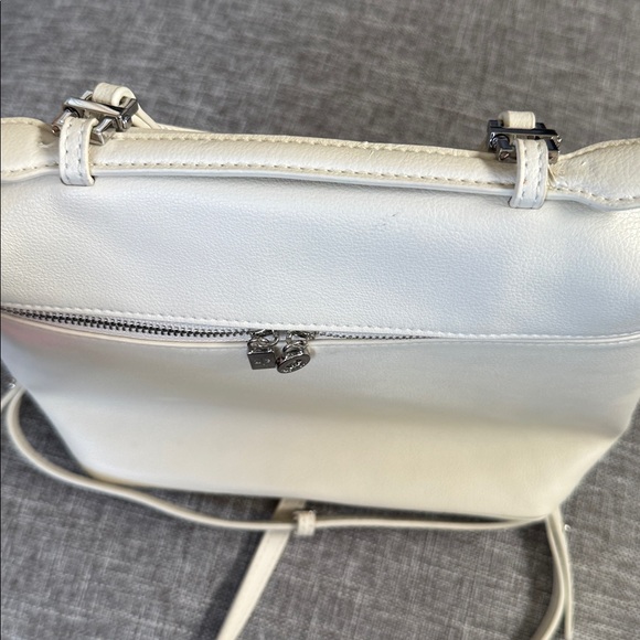 LORO PIANA BLACK GRAINED CALFSKIN LEATHER EXTRA POCKET BACKPACK - Picture 16 of 16